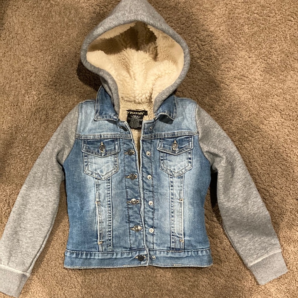 EUC Girls size 6 Vigoss jean jacket